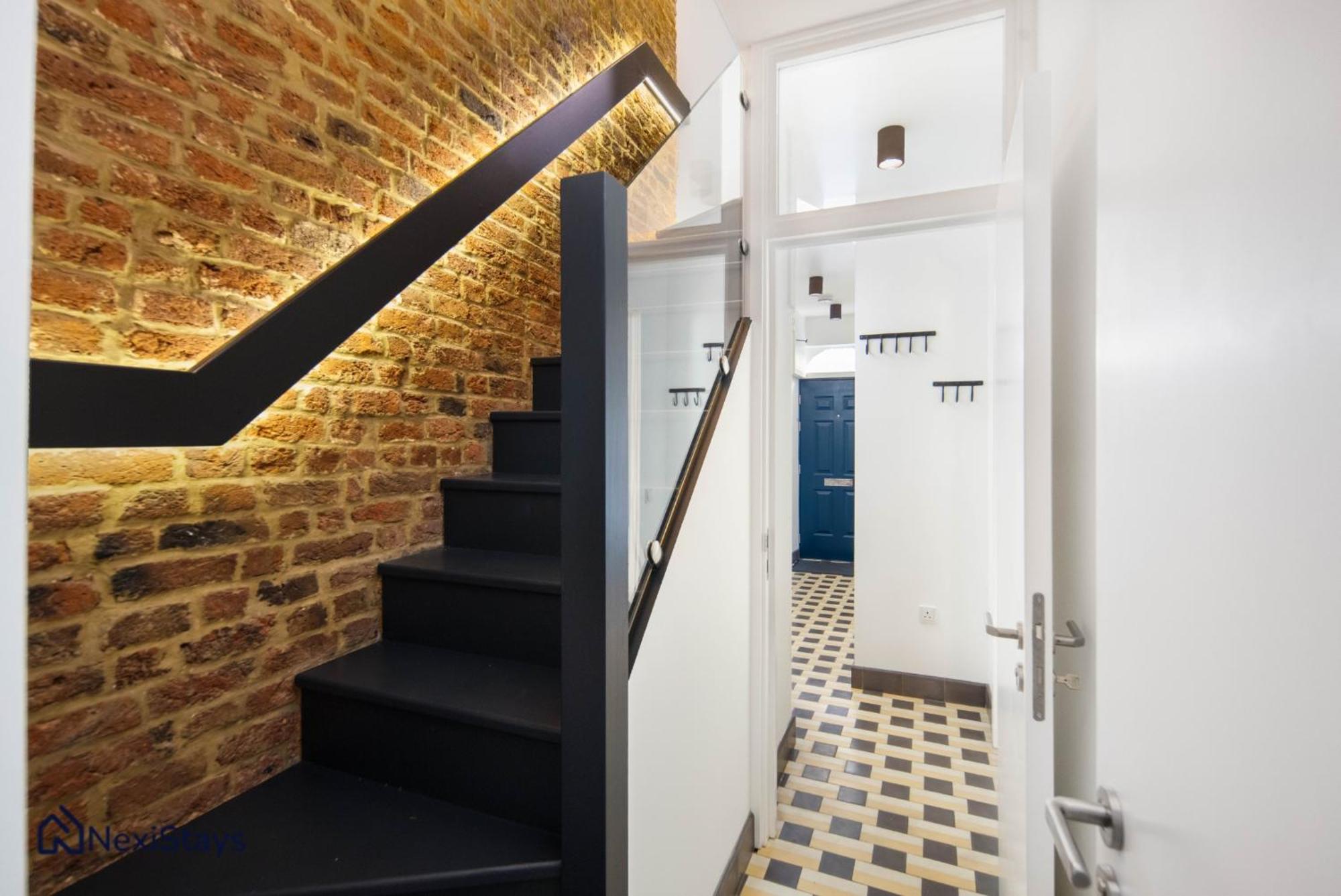 1 Min Walk To Euston Station, Modern Townhouse Apartment London Exterior photo